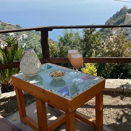 Casa Enzo Con Vista Mare * Амальфі