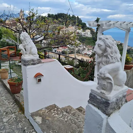 Casa Enzo Con Vista Mare 아파트 *