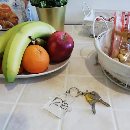 Casa Enzo Con Vista Mare Apartment *